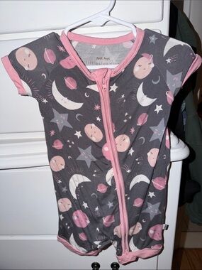 Little sleepies Pink to the Moon Zippy 6-12